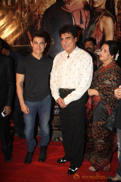 Bollywood Stars at film ISSAQ Premiere Show