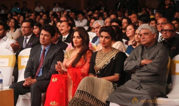 Celebs at Dilip Kumar autobiography Event Photos