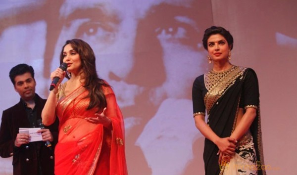 Celebs at Dilip Kumar autobiography Event Photos