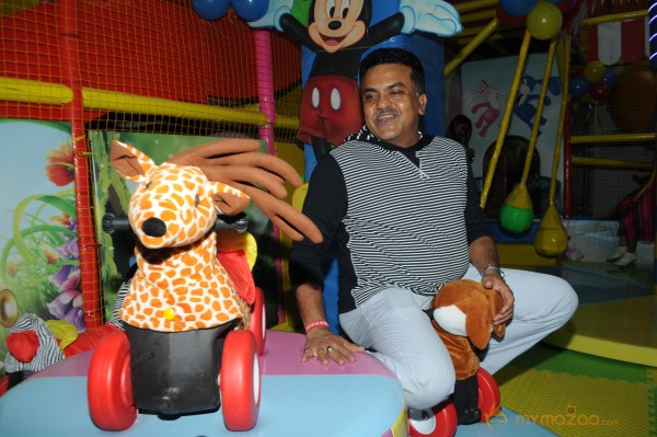 Dr. Ruby Tandon aughter 3rd Birthday Bash  — photo 16