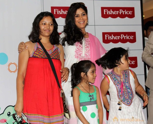 Fisher Price Celebrates Mother's Day 