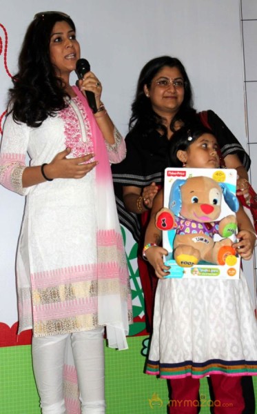 Fisher Price Celebrates Mother's Day 