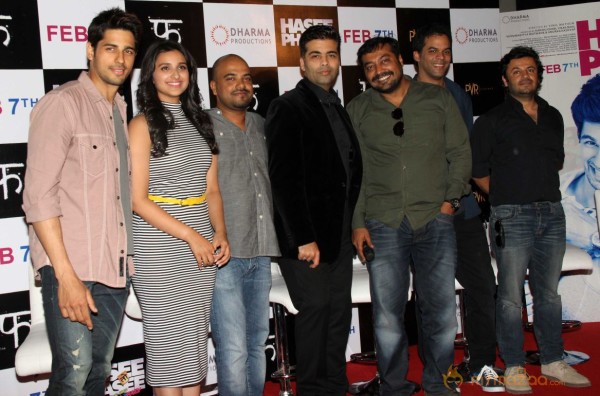Hasee Toh Phasee First Look Launch Images