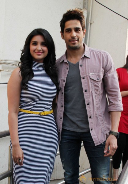 Hasee Toh Phasee First Look Launch Images