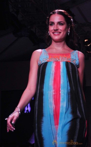 India Resortwear Fashion Week 2013 Photos2