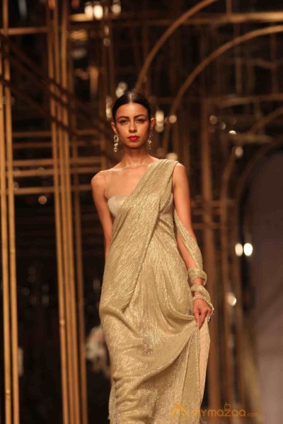 Indian Bridal Fashion Week 2013 Photos