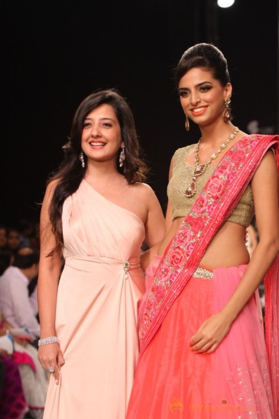 Indian Models At Saboo Fine Jewels Show at IIJW