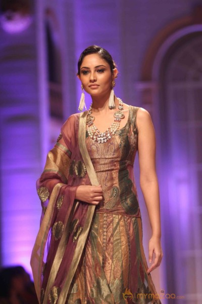 IndianBridal Fasion Week Photos