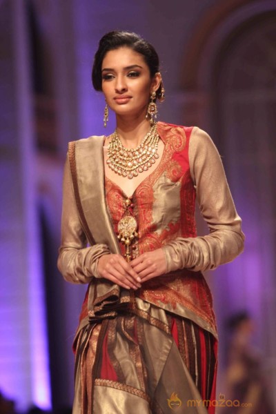 IndianBridal Fasion Week Photos