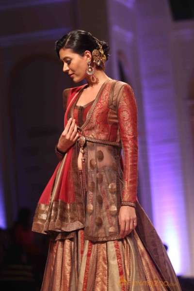 IndianBridal Fasion Week Photos