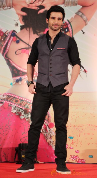 Jadoo Ki Jhappi Song Launch Photos 