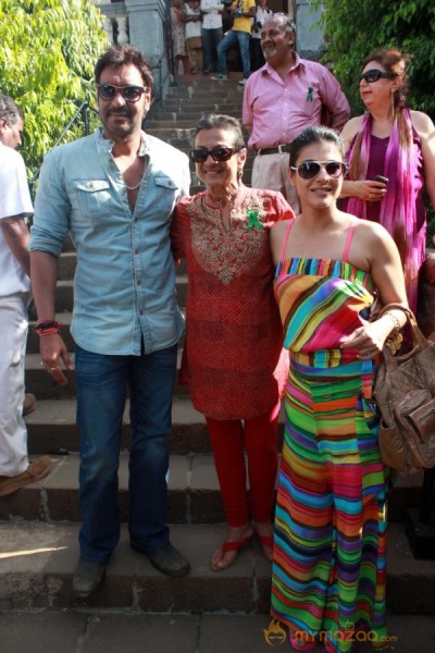 Kajol Devgn & Ajay Devgn At The Clean & Green Lonavala Event 