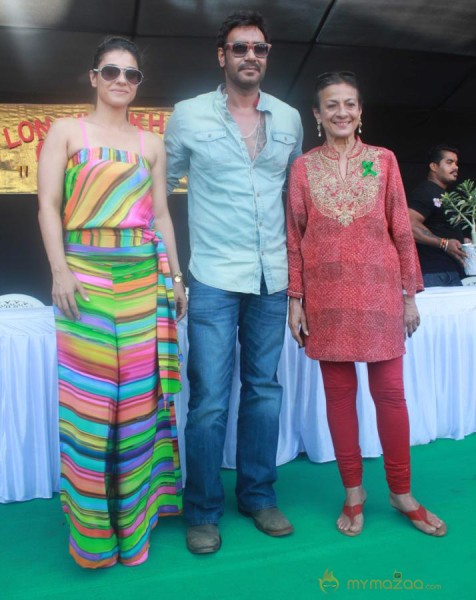 Kajol Devgn & Ajay Devgn At The Clean & Green Lonavala Event 