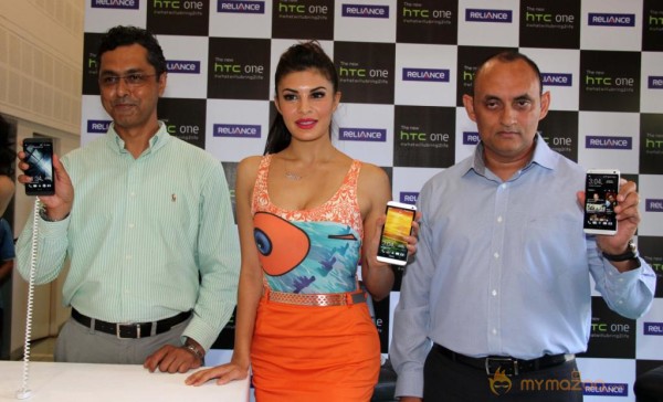 Launch Of New HTC One Mobile Phone 