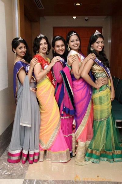 Miss And Mrs Gujarati India Auditions Photos