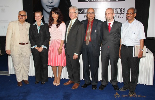Priyanka Chopra Launches UNICEF's Mobile App Photos 