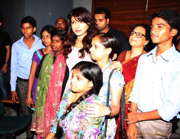 Priyanka Chopra Launches UNICEF's Mobile App Photos 