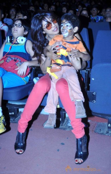 Priyanka Chopra Snapped At St. Andrews Event  — photo 28