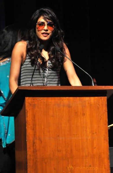 Priyanka Chopra Snapped At St. Andrews Event  — photo 20