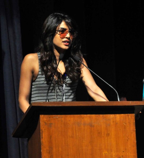 Priyanka Chopra Snapped At St. Andrews Event  — photo 14