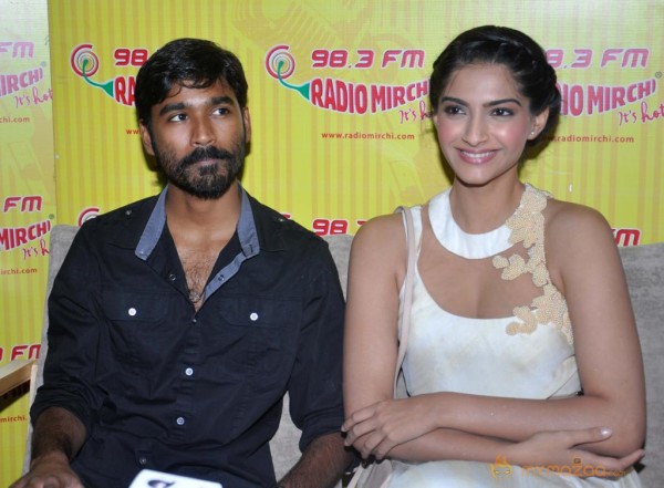 Raanjhanaa Music Launch At Radio Mirchi  