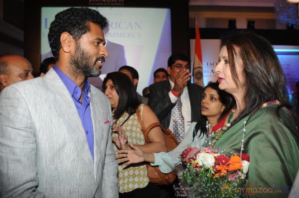 Ramaiya Vastavaiya Movie Promotion at 9th AIACCA 