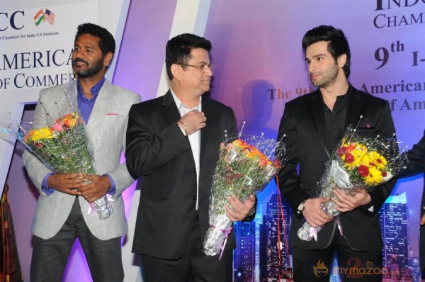 Ramaiya Vastavaiya Movie Promotion at 9th AIACCA 
