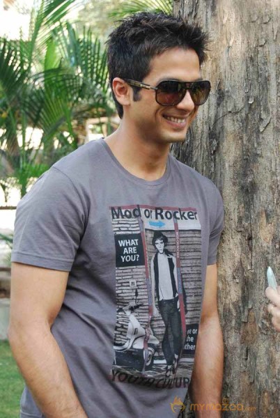 Shahid Kapoor At Filmistan Studio 