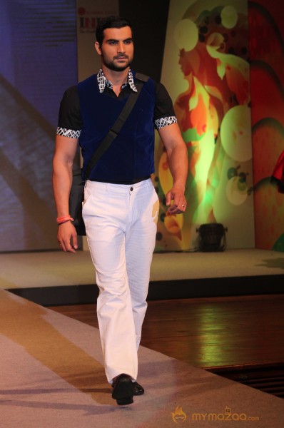 Vibrance Fashion Show By National Institute of Fashion Design 