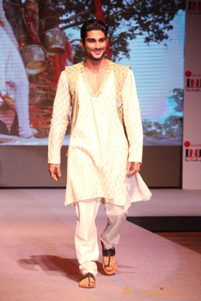 Vibrance Fashion Show By National Institute of Fashion Design 