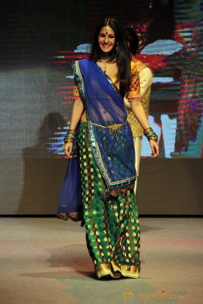 Vibrance Fashion Show By National Institute of Fashion Design 