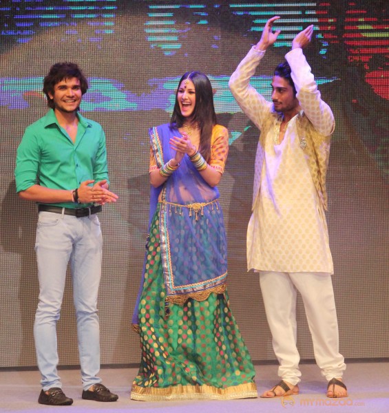 Vibrance Fashion Show By National Institute of Fashion Design 