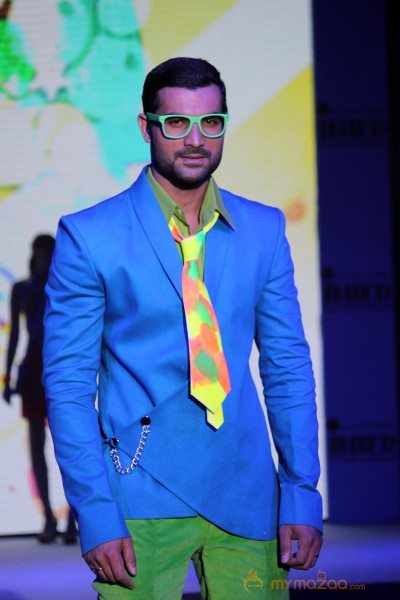 Vibrance Fashion Show By National Institute of Fashion Design 