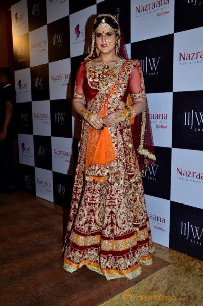 Zareen Khan at Iigj At Iijw 2014