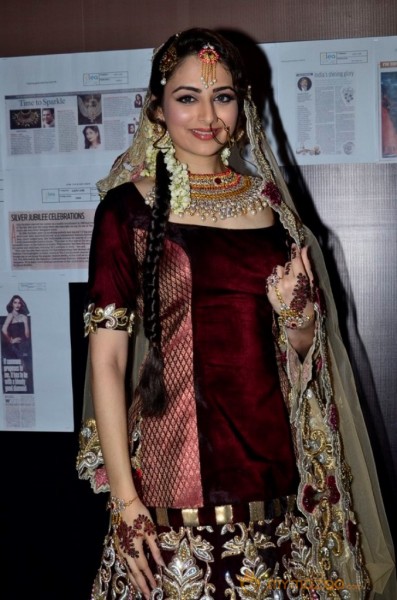 Zareen Khan at Iigj At Iijw 2014