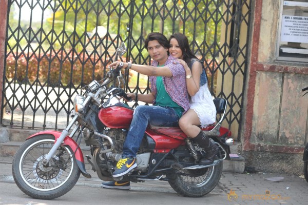 Hume Toh Loot Liya Movie Onlocation Stills 