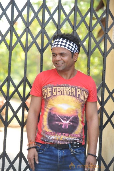 Hume Toh Loot Liya Movie Onlocation Stills 