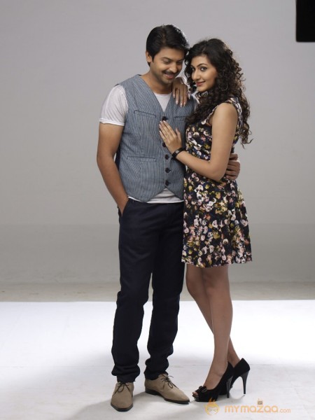 Om Shanthi Om Movie New Photoshoot Stills