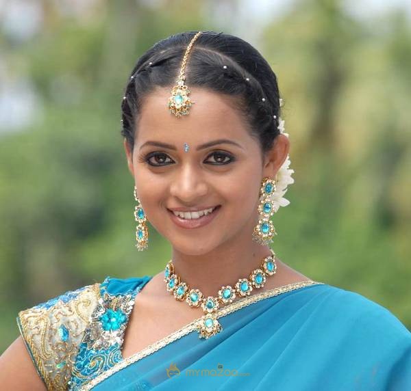 Bhavana Cute and Hot Gallery