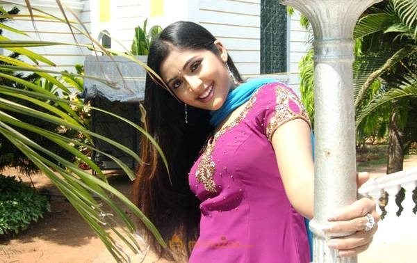 Naviya Nair Cute Photo Gallery