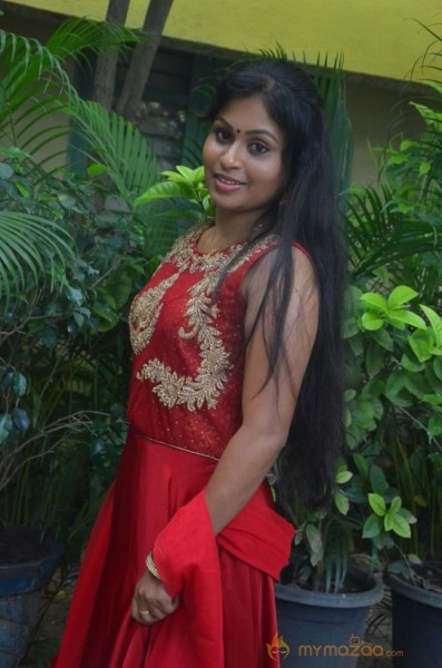 Nivedhitha Tamil Actress Stills  — photo 14