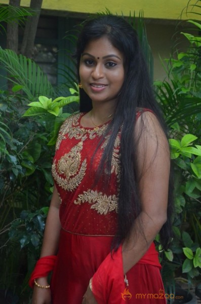Nivedhitha Tamil Actress Stills  — photo 11