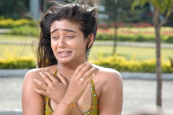 Priyamani Latest and Hottest Photo Gallery