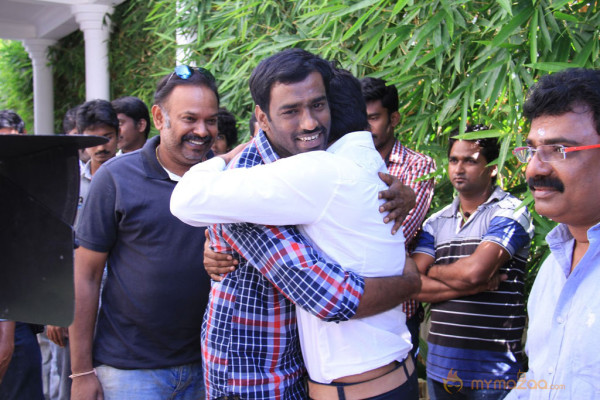 AGS Entertainment's Production No.14 Movie Launch Stills  — photo 9