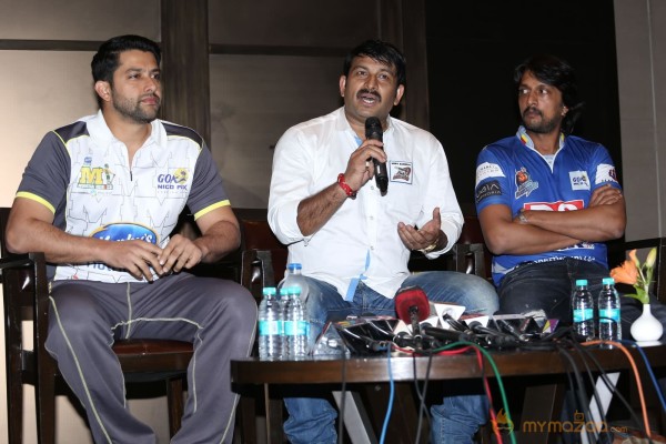 CCL 4 Semi Finals Press Meet Photos