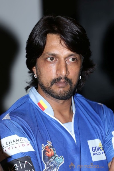 CCL 4 Semi Finals Press Meet Photos