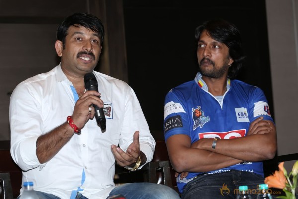 CCL 4 Semi Finals Press Meet Photos