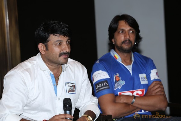 CCL 4 Semi Finals Press Meet Photos