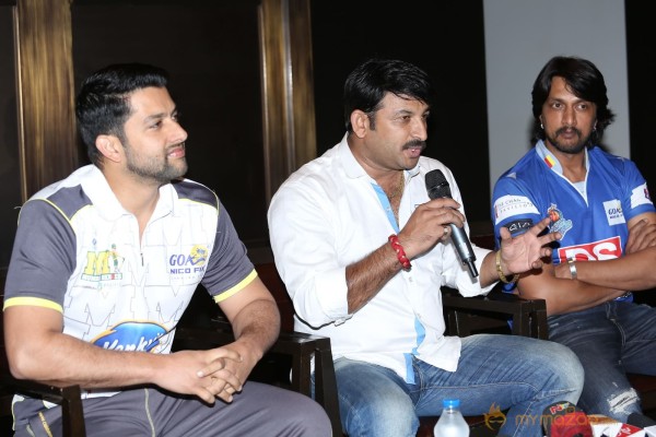 CCL 4 Semi Finals Press Meet Photos