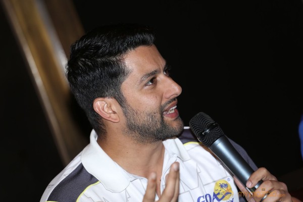 CCL 4 Semi Finals Press Meet Photos